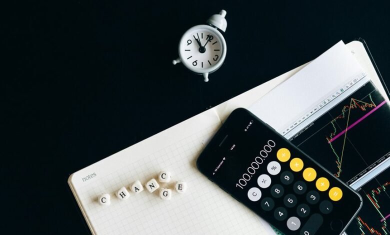 investment industry multiplier analysis